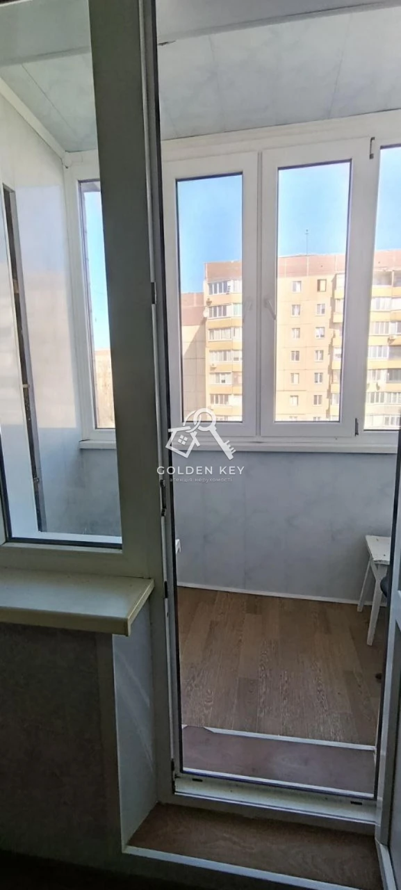 Sale of a 3-room apartment on Eastern 1 (Restoration, Certificate)