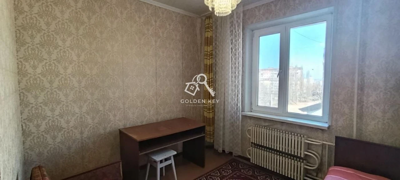 Sale of a 3-room apartment on Eastern 1 (Restoration, Certificate)