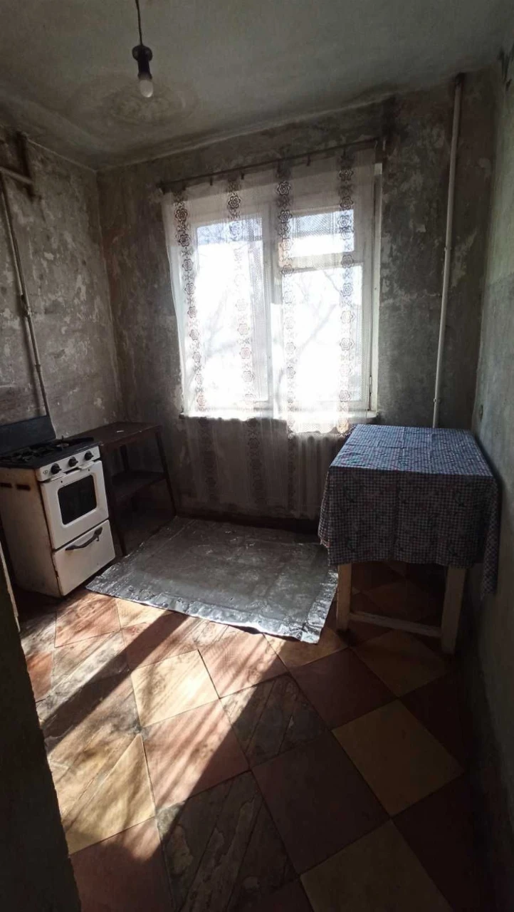 Продается 2-комнатная квартира в районе Автовокзала! Торг!