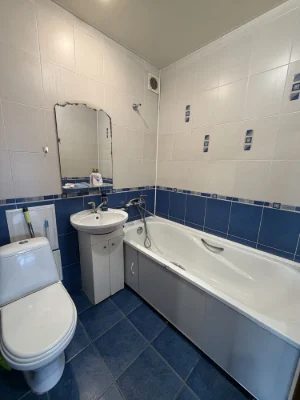 For Sale: 2-bedroom apartment at Metalgors Avenue 27.