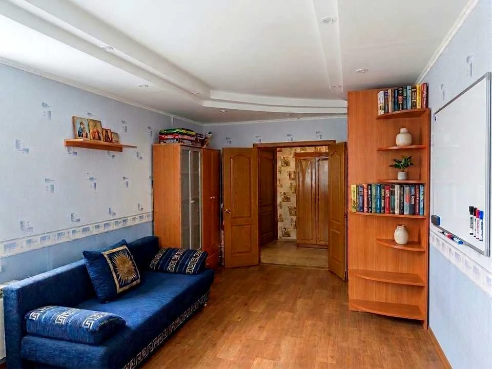 Apartment. Kryvyi Rih, Ukrainian Street