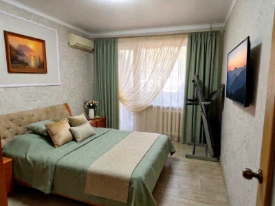Apartment. Kryvyi Rih, Ukrainian Street