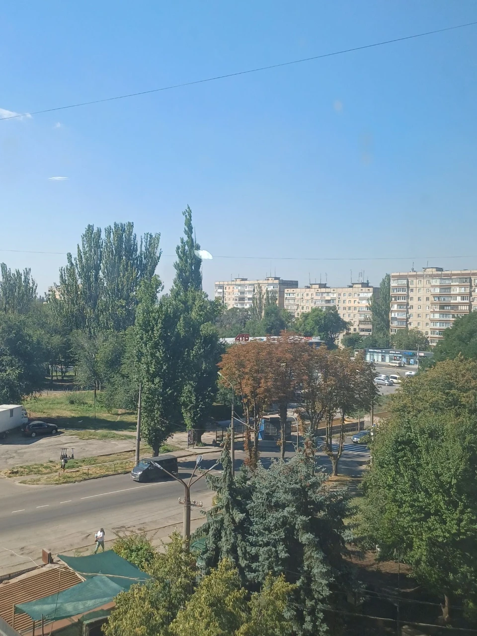 Продаж 2-кімнатного житла на вул. Миколи Світальського, 15. Поруч з Ю.