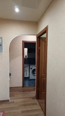 Продаж 2-кімнатного житла на вул. Миколи Світальського, 15. Поруч з Ю.
