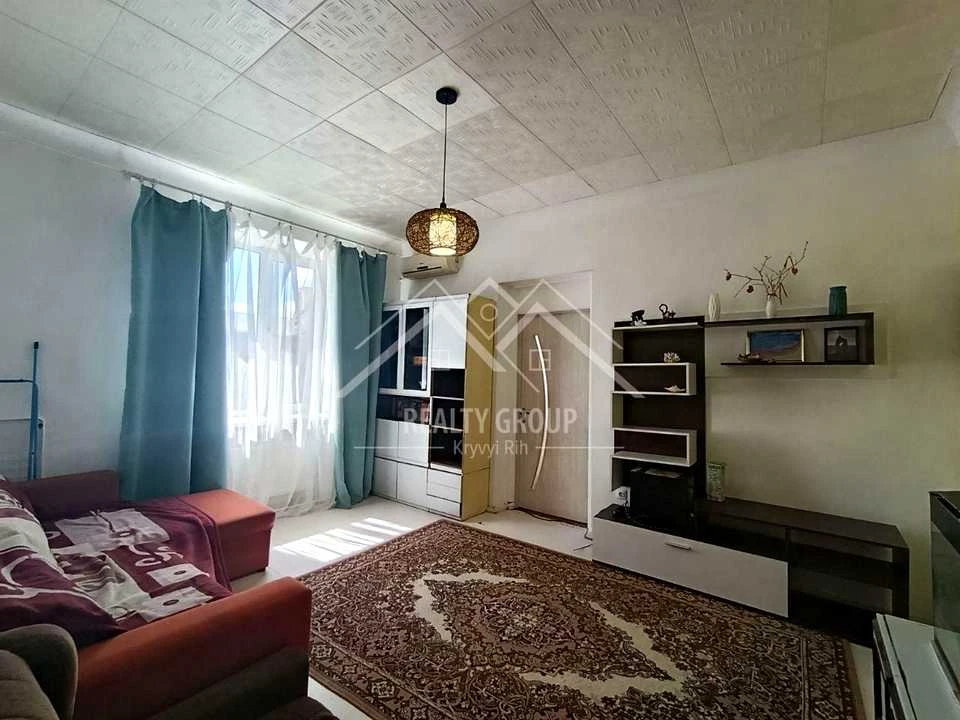 Apartment. Kryvyi Rih, Kostya Pestushko Street (Lunacharskoho)