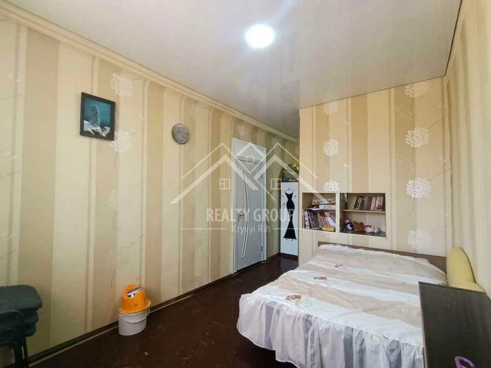 Apartment. Kryvyi Rih, Kostya Pestushko Street (Lunacharskoho)