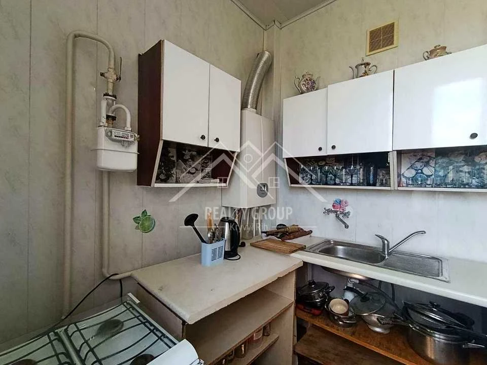 Apartment. Kryvyi Rih, Kostya Pestushko Street (Lunacharskoho)