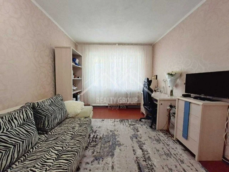 Продажа 1-комнатной квартиры на Східном-1