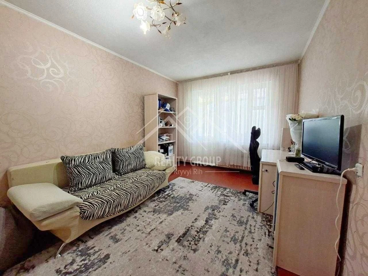 Продажа 1-комнатной квартиры на Східном-1