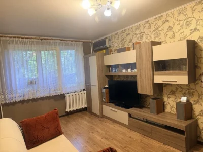 2 room apartment for sale in Sakhankaya district.