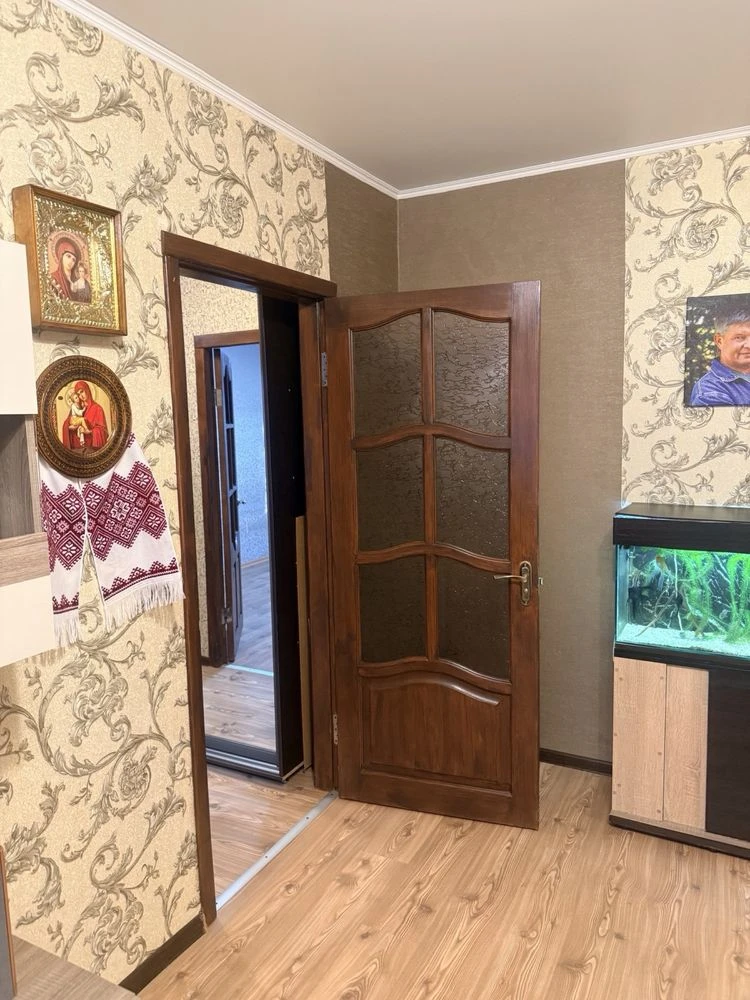 2 room apartment for sale in Sakhankaya district.