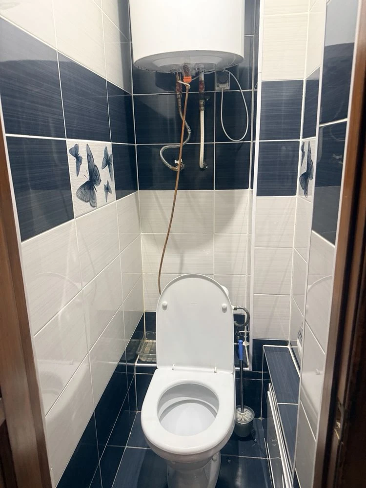 2 room apartment for sale in Sakhankaya district.