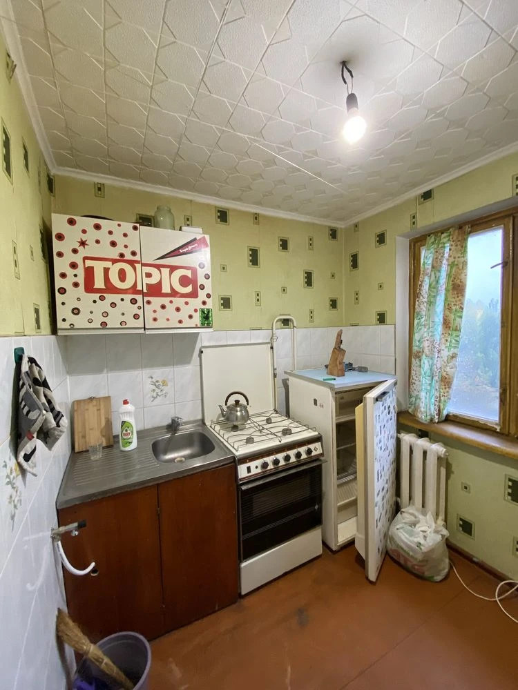 Продам 2-х ком. ул .Ватутина . Свитанок .