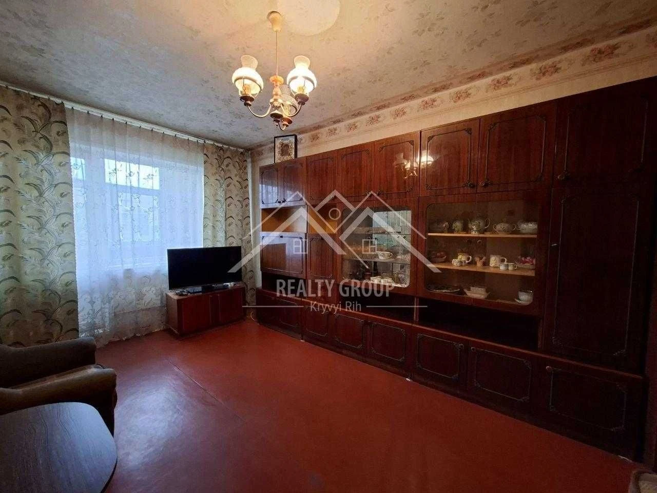 Продаж 2-кімнатній квартири в мікрорайоні "Сонячний"