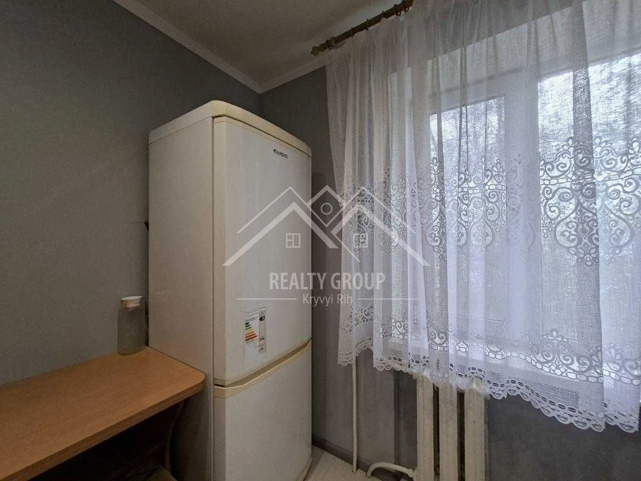 Продаж 1-кімнатної квартири на вул. Соборності (Косіора)