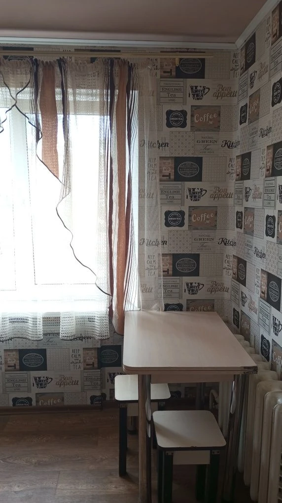 Продається 2-кімнатна квартира в Чешку