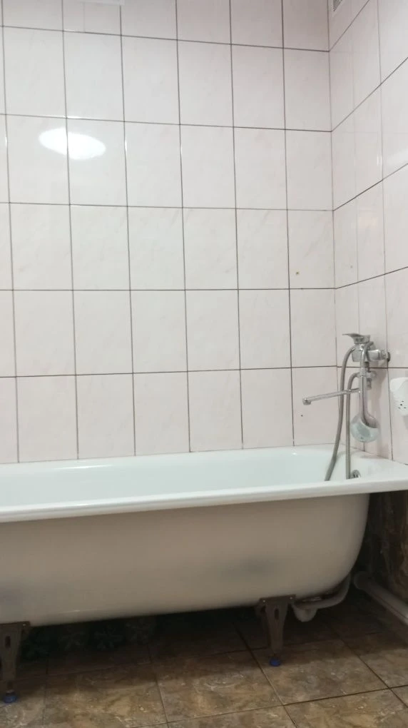 Продається 2-кімнатна квартира в Чешку
