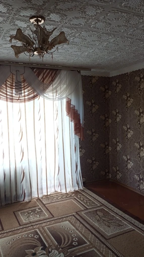 Продається 2-кімнатна квартира в Чешку