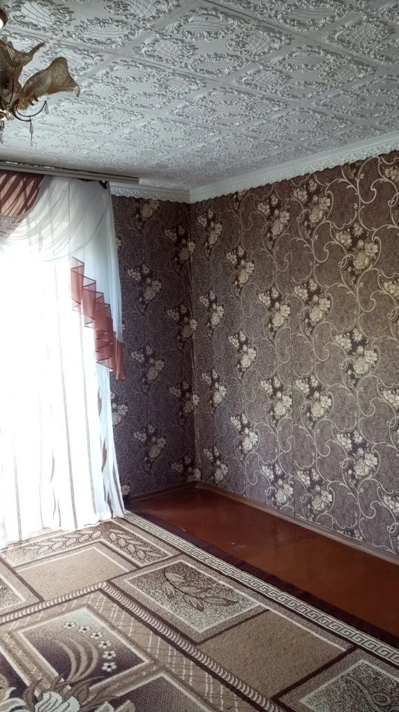 Продається 2-кімнатна квартира в Чешку