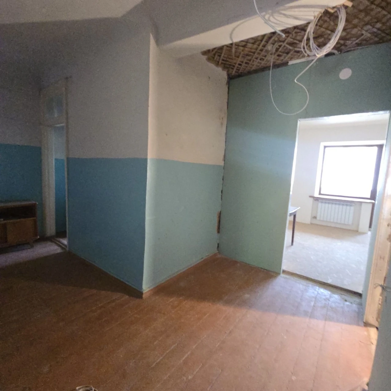 Сталінка з чудовим плануванням на Соборності, біля ринку