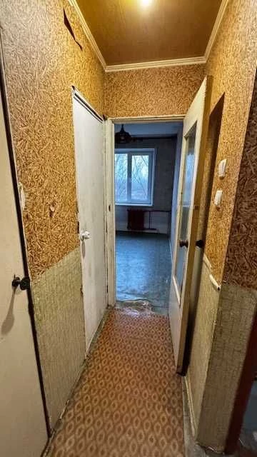 Продається 2-кімнатна квартира на м-н Зарічний, вулиця Електрозаводська