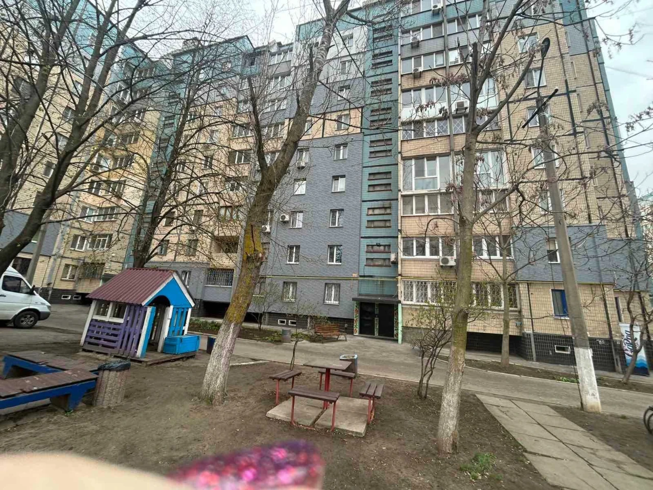Продаж чудовоï трьохкімнатнï квартири в Довгинцівському районі