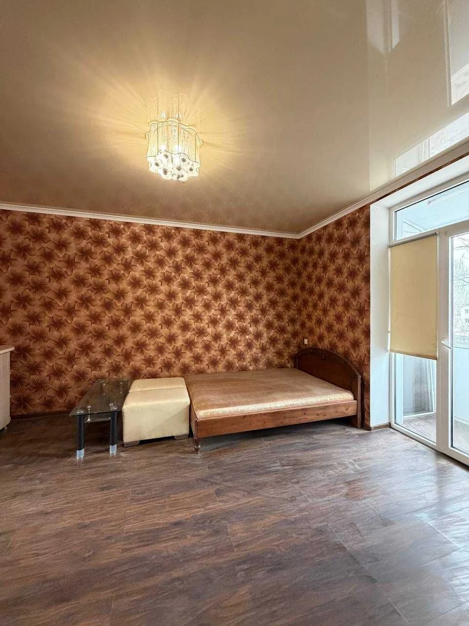 Продаж 2-кімнатної квартири — 96 квартал. Центр.
