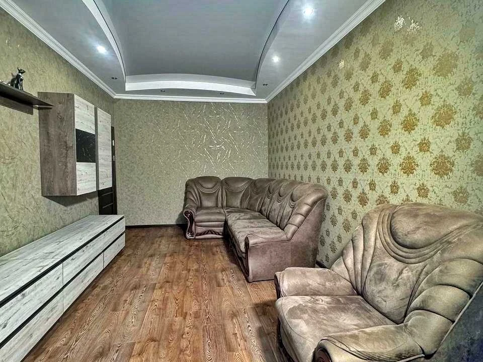 Apartment. Kryvyi Rih, Sichlavska St. (Kremlin St.)