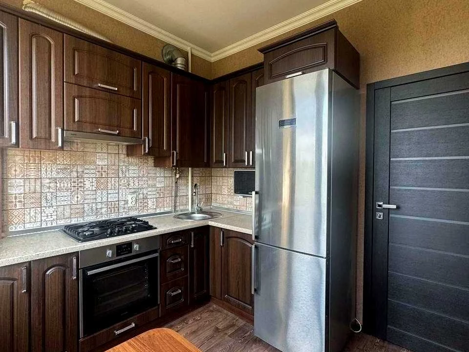 Apartment. Kryvyi Rih, Sichlavska St. (Kremlin St.)