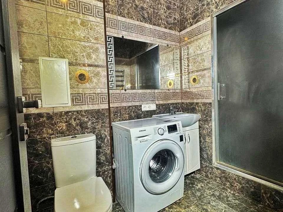 Apartment. Kryvyi Rih, Sichlavska St. (Kremlin St.)