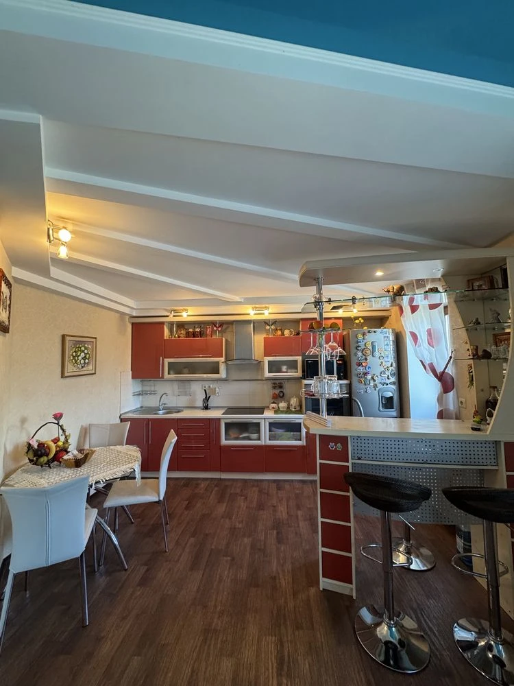 Продам квартиру ул.В.Матусевича,Муравейник