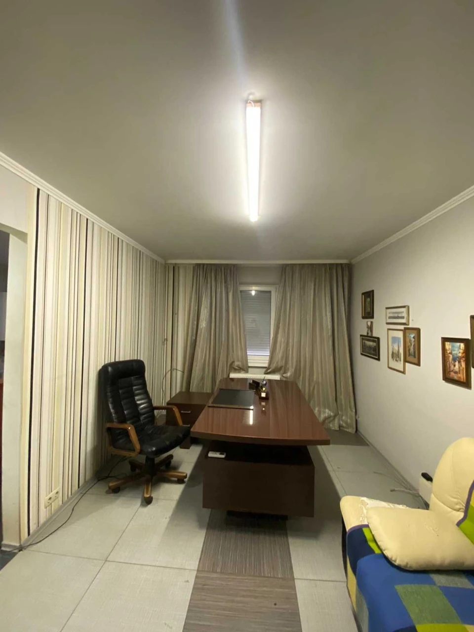 Sale of 3-room apartment with separate entrance, ground floor