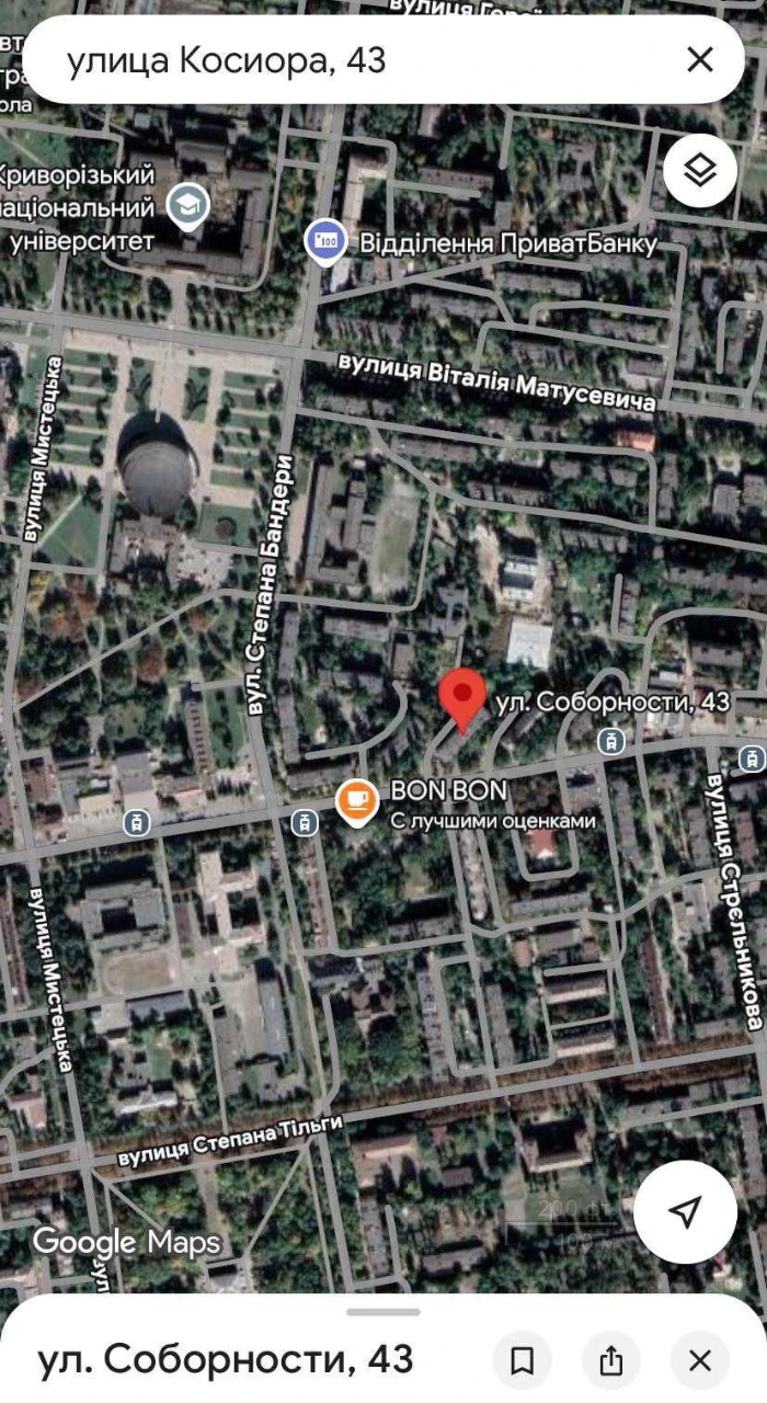 Sale of 3-room apartment with separate entrance, ground floor