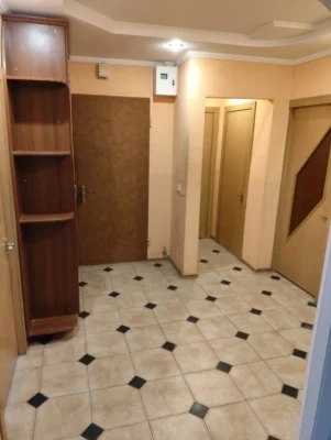 Продам 4 комнатную чешку юбилейная