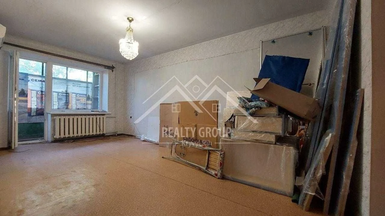 Продаж 3-кімнатній квартири в ЦМ р-ні, біля річки та парковки
