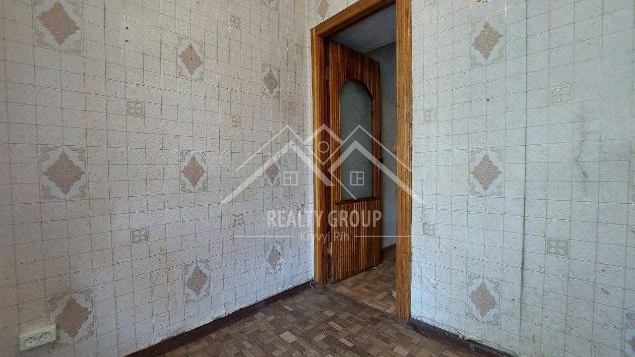 Продаж 3-кімнатній квартири в ЦМ р-ні, біля річки та парковки