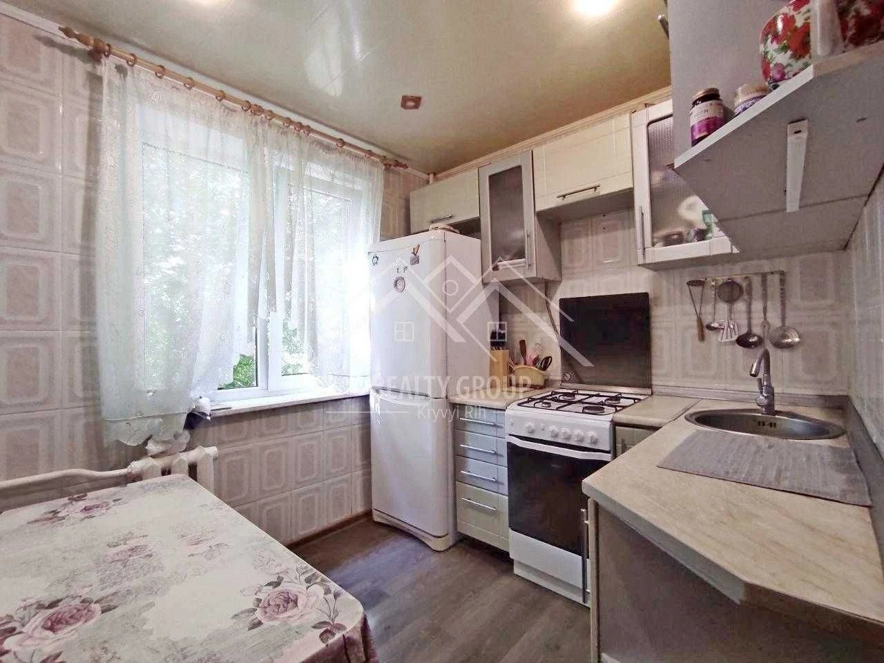 Продаж 3-кімнатного житла в Покровському районі