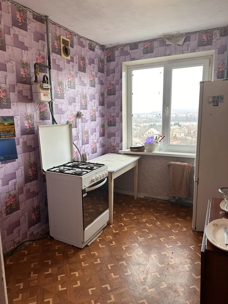 Продажа 3-комнатной квартиры на Заречном.