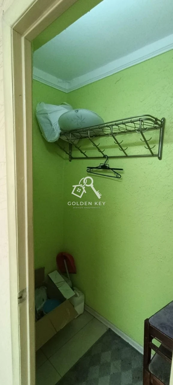 Sale of a 2-room apartment on Artem Plaza