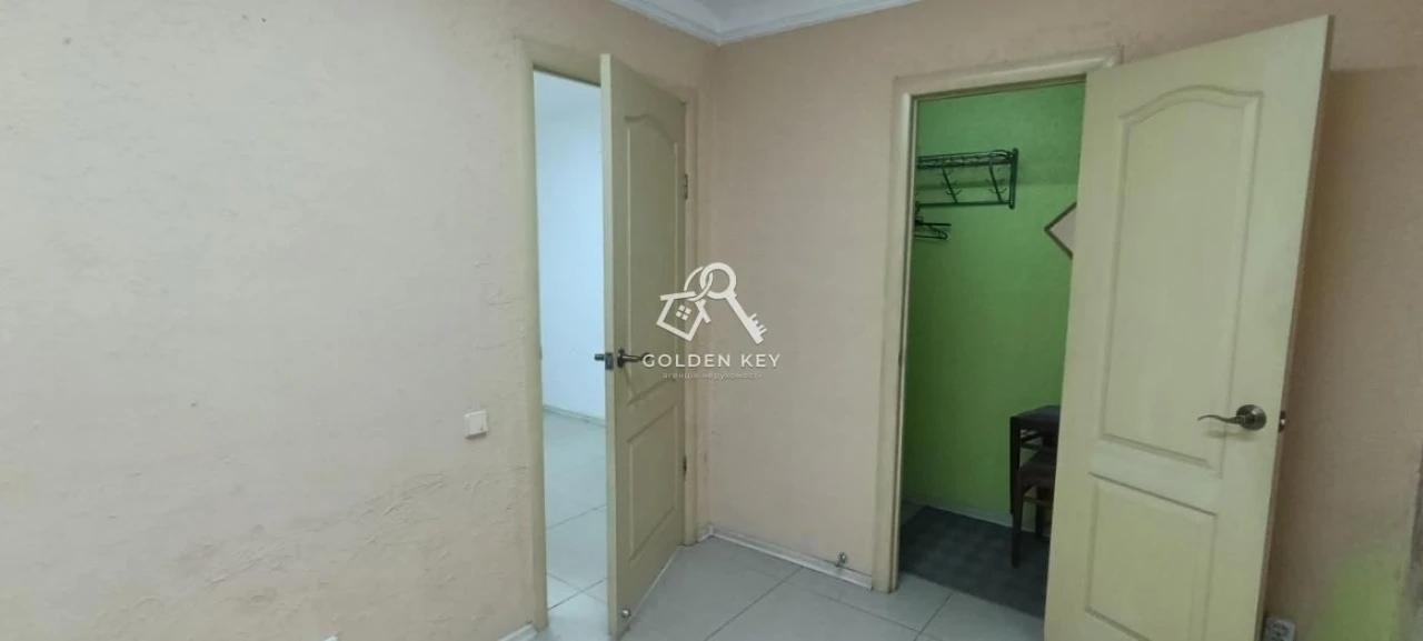 Sale of a 2-room apartment on Artem Plaza