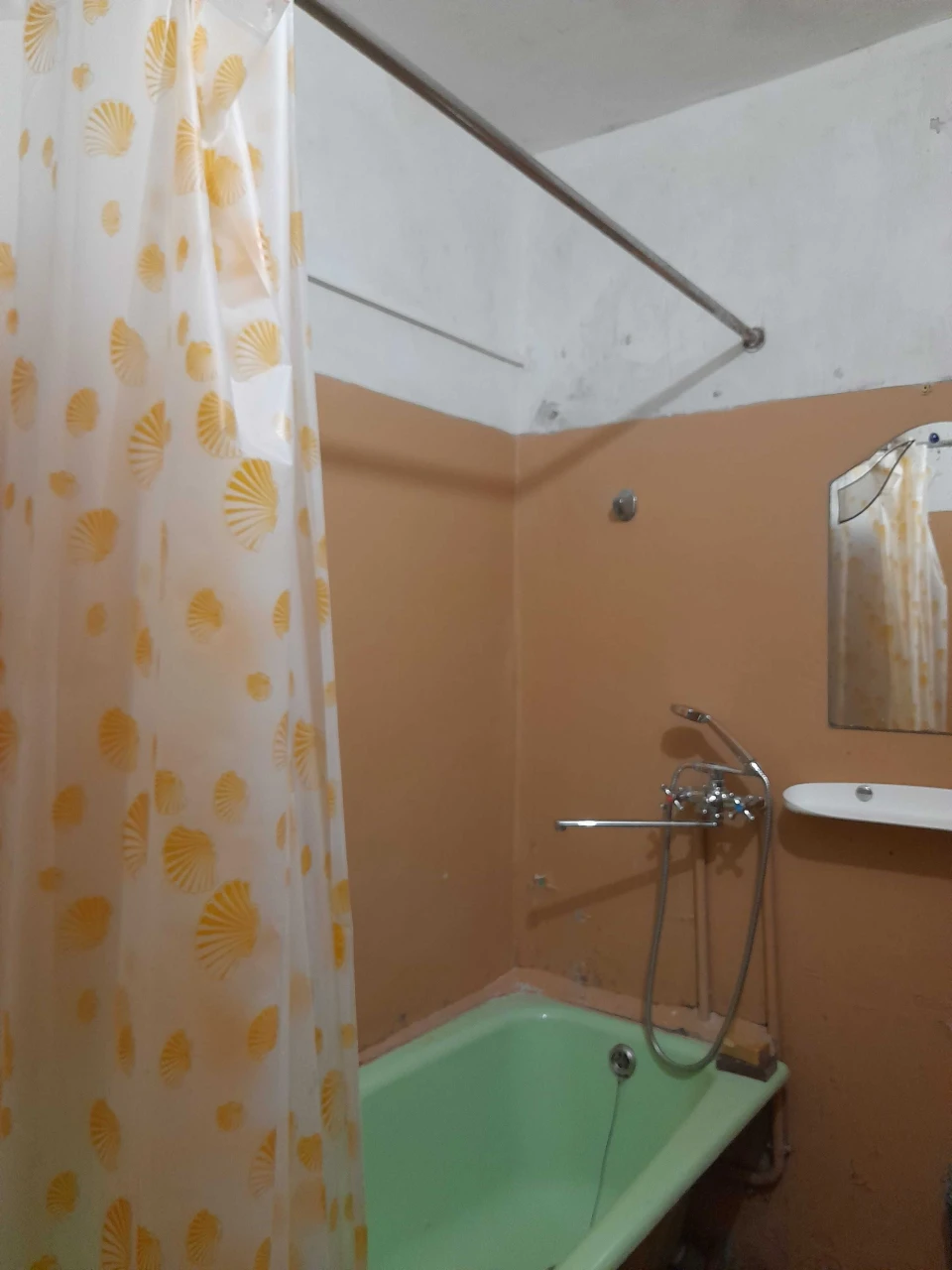 Продається 1-кімнатна квартира на вулиці Східному, 1