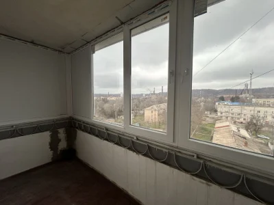 Kres вул. Нарвська - Spacious 3-bedroom apartment with a large balcony