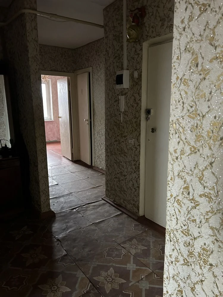 Kres вул. Нарвська - Spacious 3-bedroom apartment with a large balcony