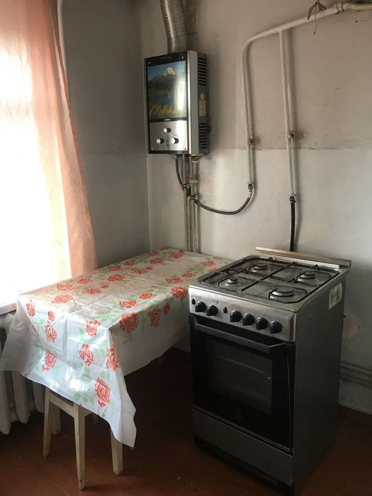 For Sale: 2-room apartment on Ulitsa Shepkin 2, 44th district
