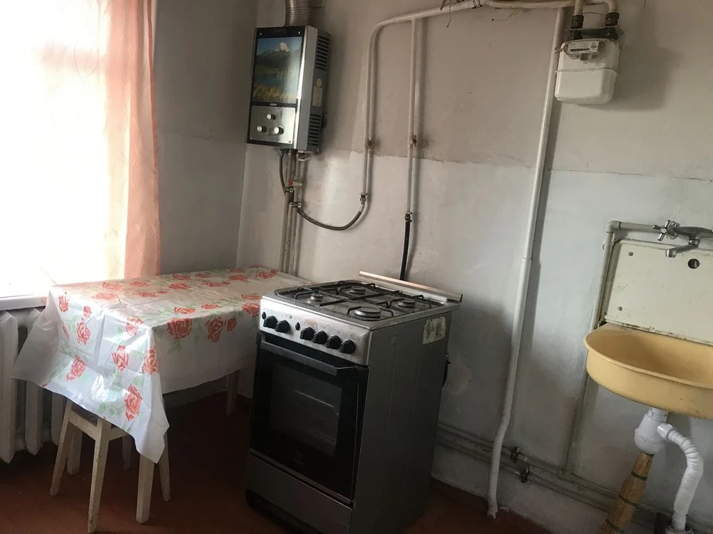 For Sale: 2-room apartment on Ulitsa Shepkin 2, 44th district