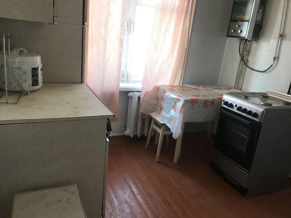 For Sale: 2-room apartment on Ulitsa Shepkin 2, 44th district