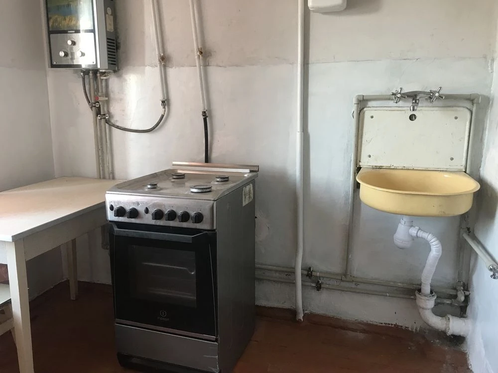 For Sale: 2-room apartment on Ulitsa Shepkin 2, 44th district