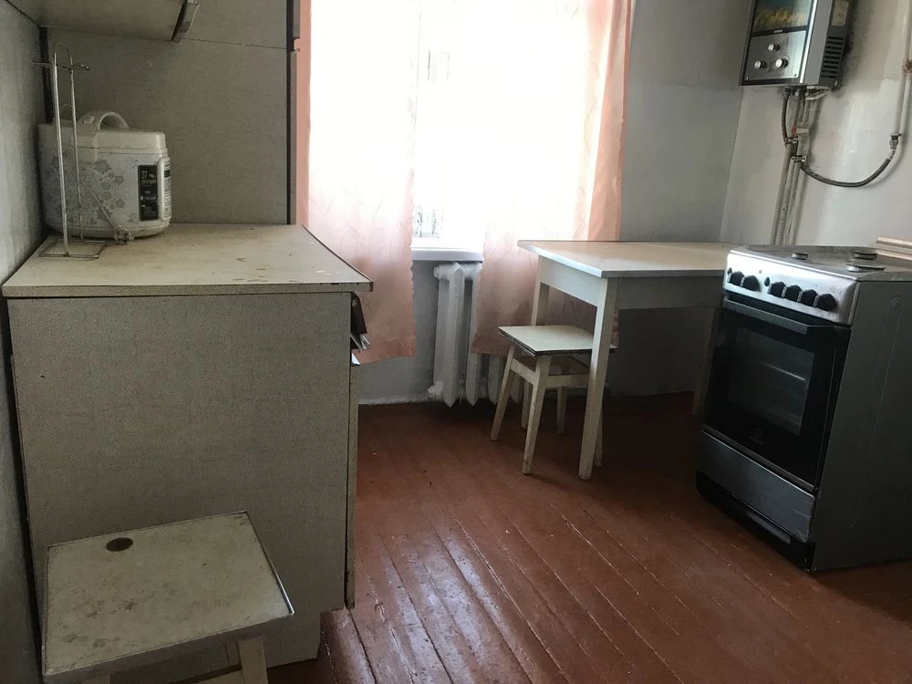 For Sale: 2-room apartment on Ulitsa Shepkin 2, 44th district