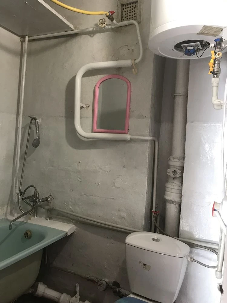 For Sale: 2-room apartment on Ulitsa Shepkin 2, 44th district