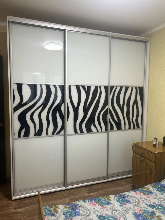 Three-room apartment for sale in Czech Republic, renovated, with furniture and appliances
